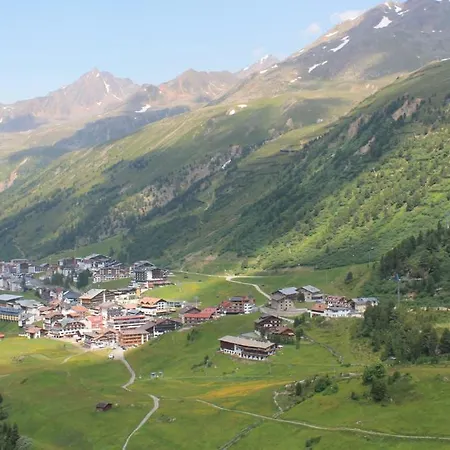 Haus La Chiesa *